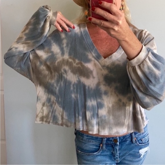 Cropped, Blue & Grey Tie Dye Top - Picture 6 of 8